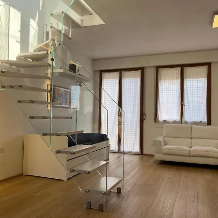 Апартаменты Rooftop In Historical Center