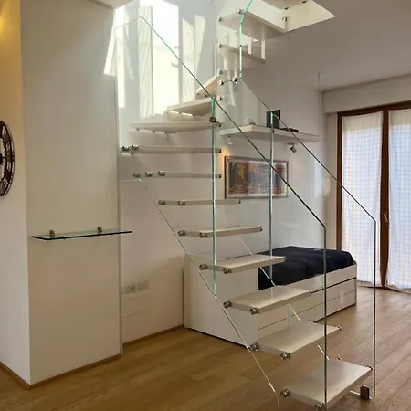 Rooftop In Historical Center Μπολόνια