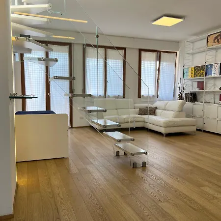 Διαμέρισμα Rooftop In Historical Center *