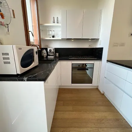 Апартаменты Rooftop In Historical Center Болонья