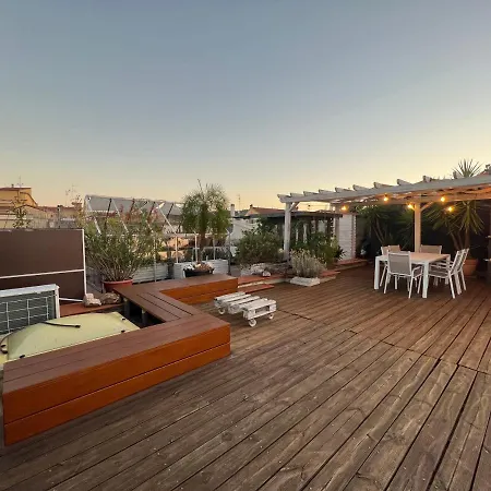 Διαμέρισμα Rooftop In Historical Center *