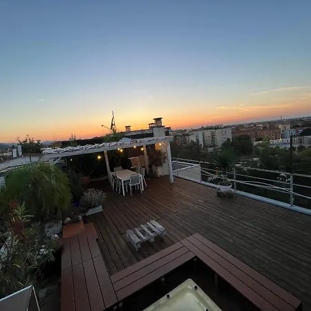 Rooftop In Historical Center * Μπολόνια